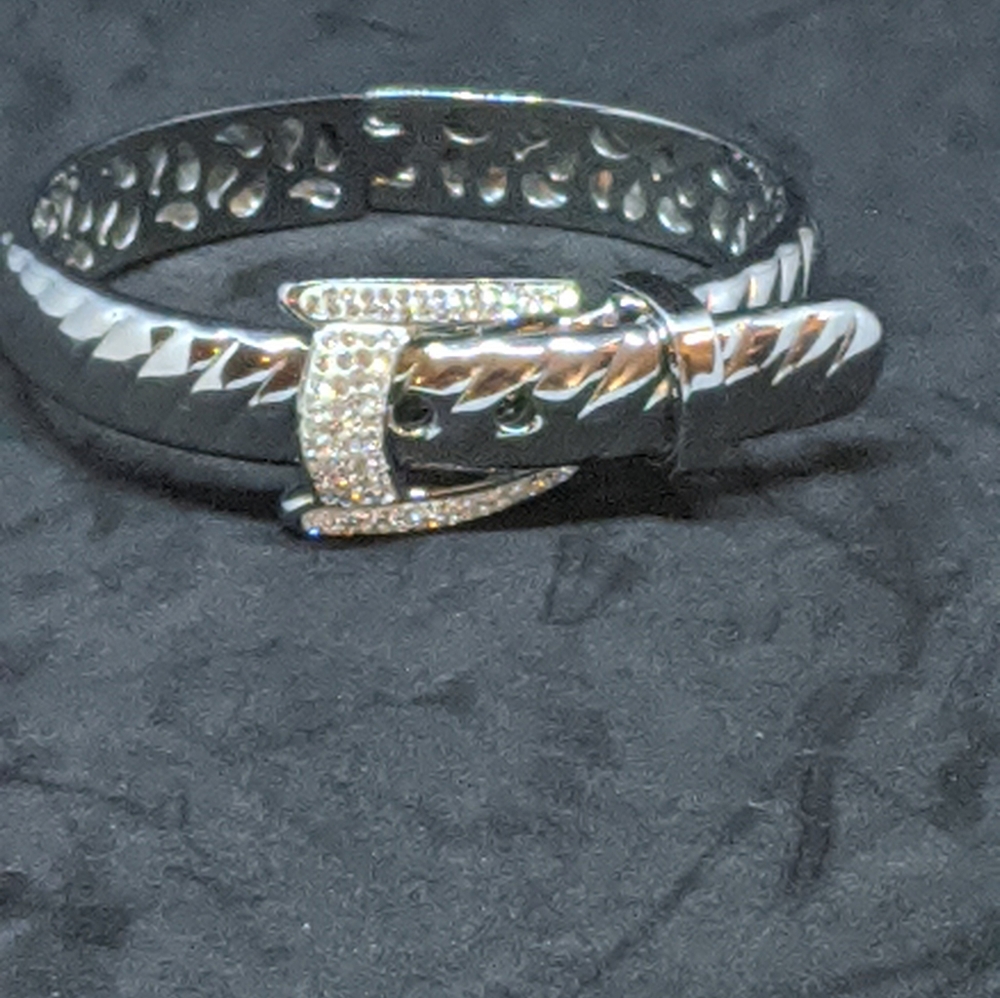 Bracelet & Ring